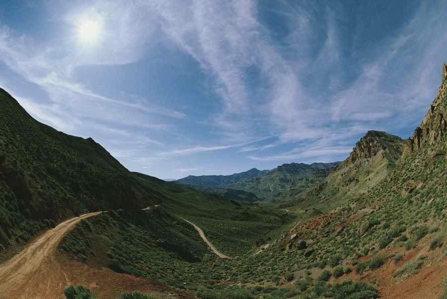 US Landmarks & Travel - Photodisc ></a>
<script language=JavaScript> 
  var txt = 