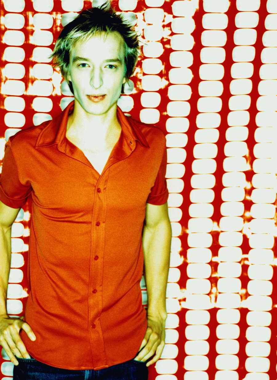 Vivid Faces - Photodisc ></a>
<script language=JavaScript> 
  var txt = 