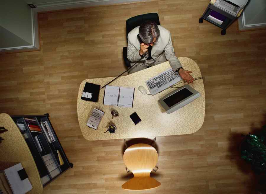 Work Day - Photodisc ></a>
<script language=JavaScript> 
  var txt = 