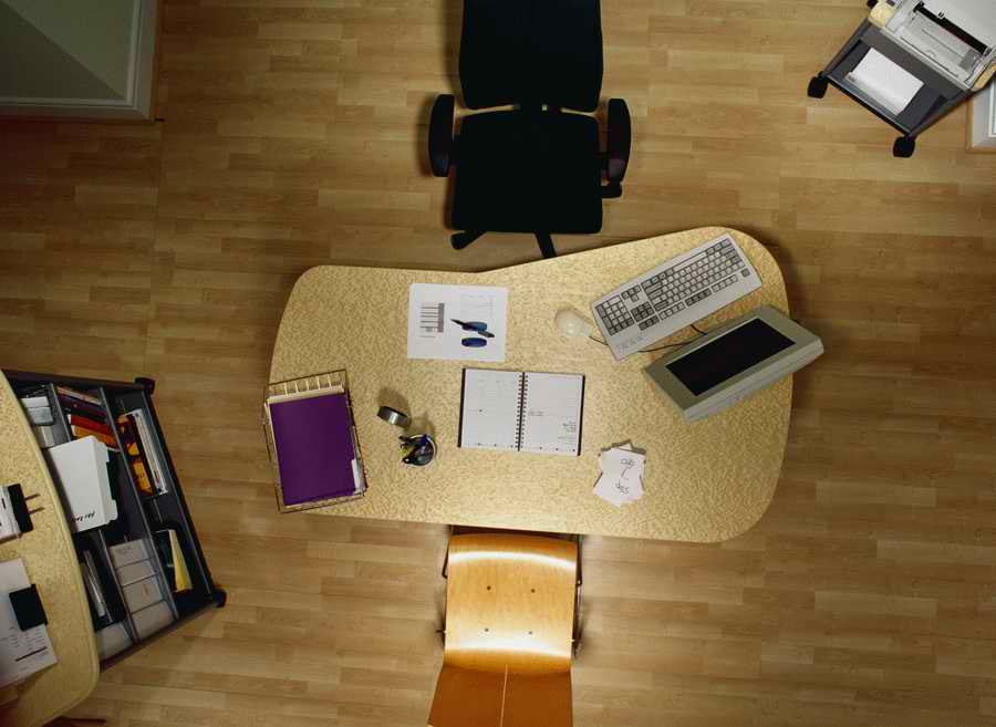 Work Day - Photodisc ></a>
<script language=JavaScript> 
  var txt = 