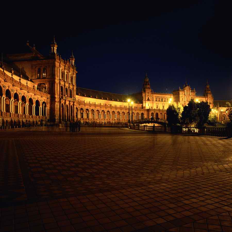 World Landmarks & Travel - Photodisc ></a>
<script language=JavaScript> 
  var txt = 