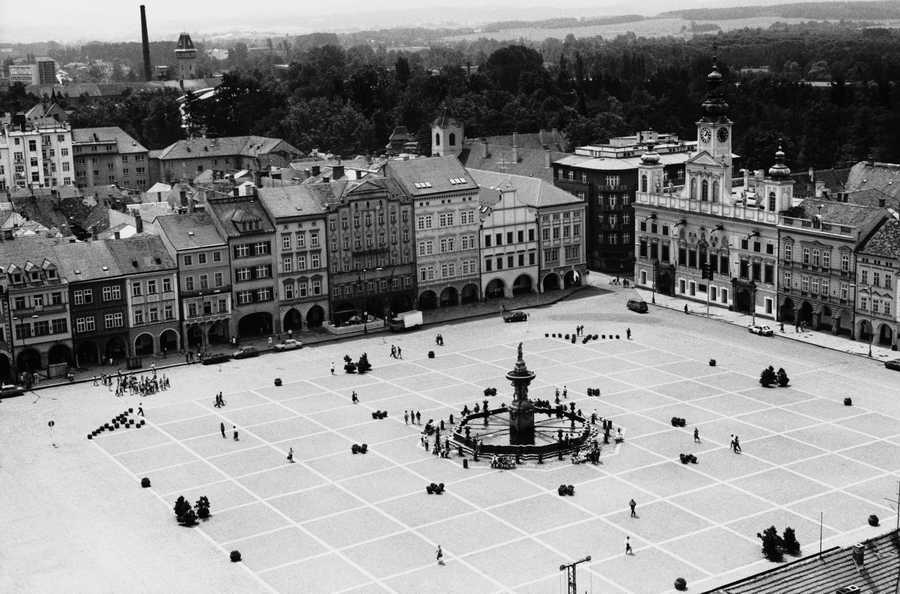 World Landmarks & Travel - Photodisc ></a>
<script language=JavaScript> 
  var txt = 