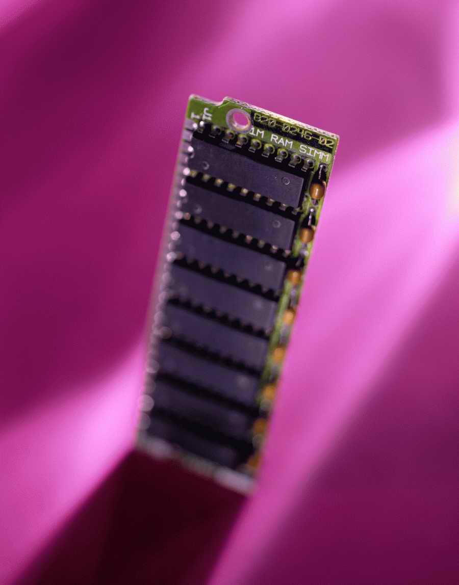 Circuits & Electronics - Photodisk Designer Tools ></a>
<script language=JavaScript> 
  var txt = 