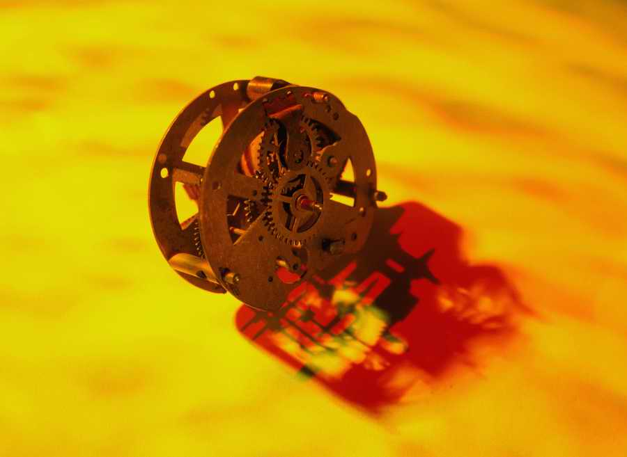 Clocks Instruments of Time - Photodisk Designer Tools ></a>
<script language=JavaScript> 
  var txt = 