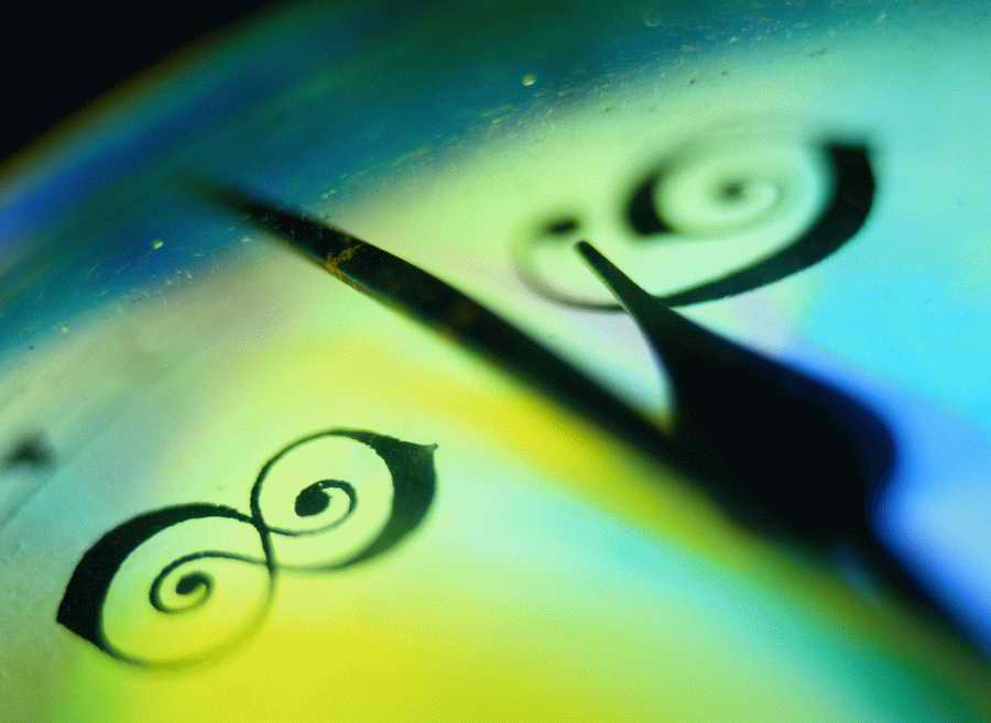 Clocks Instruments of Time - Photodisk Designer Tools ></a>
<script language=JavaScript> 
  var txt = 
