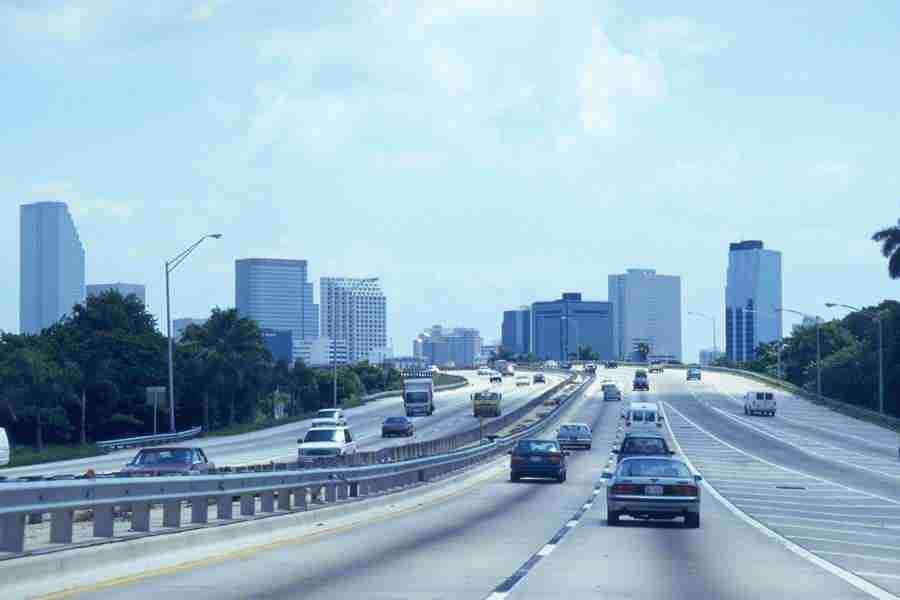 Office Work - Photo Mantan ></a>
<script language=JavaScript> 
  var txt = 