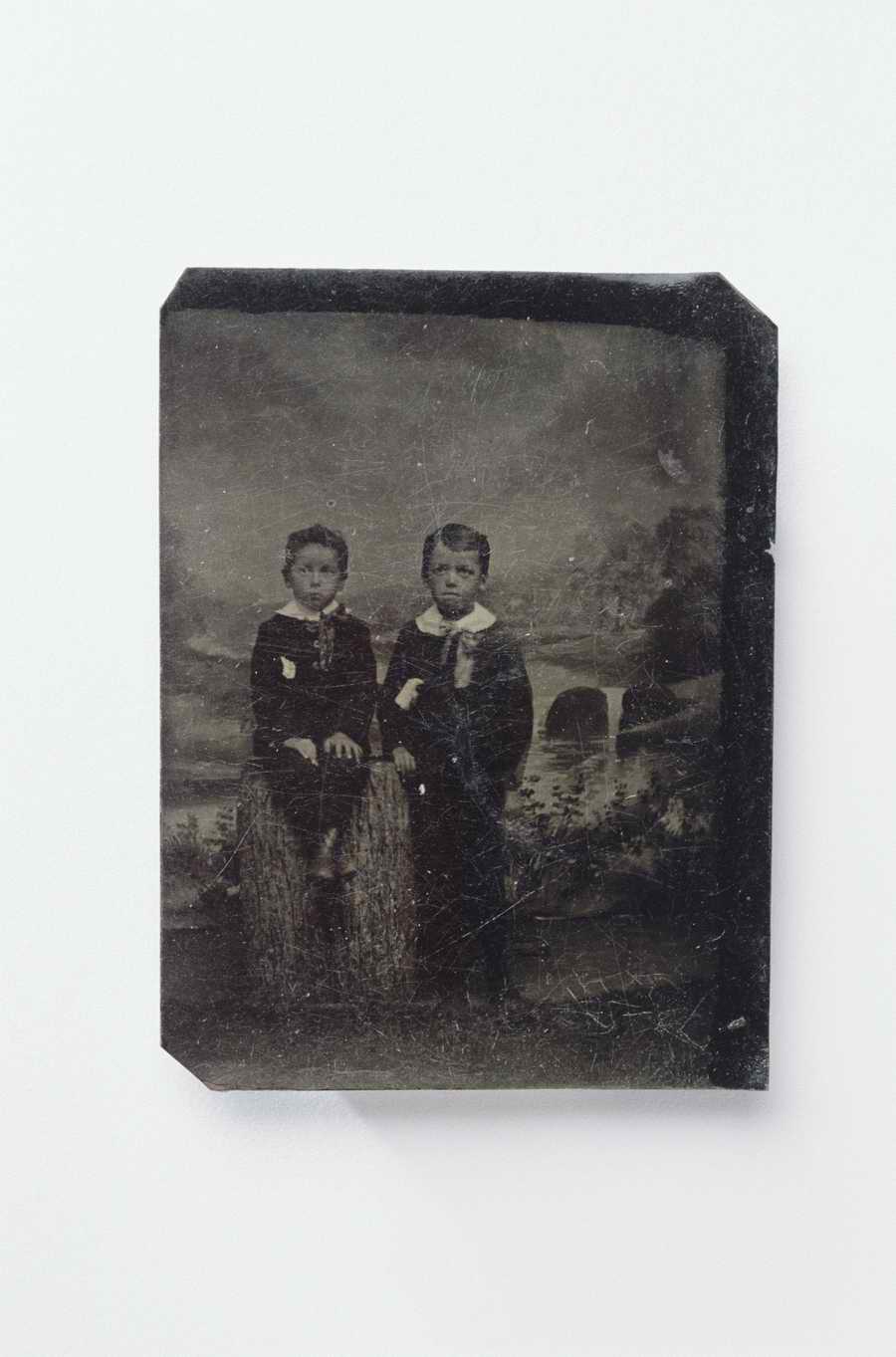 Just Documents - Photodisc Object Series ></a>
<script language=JavaScript> 
  var txt = 