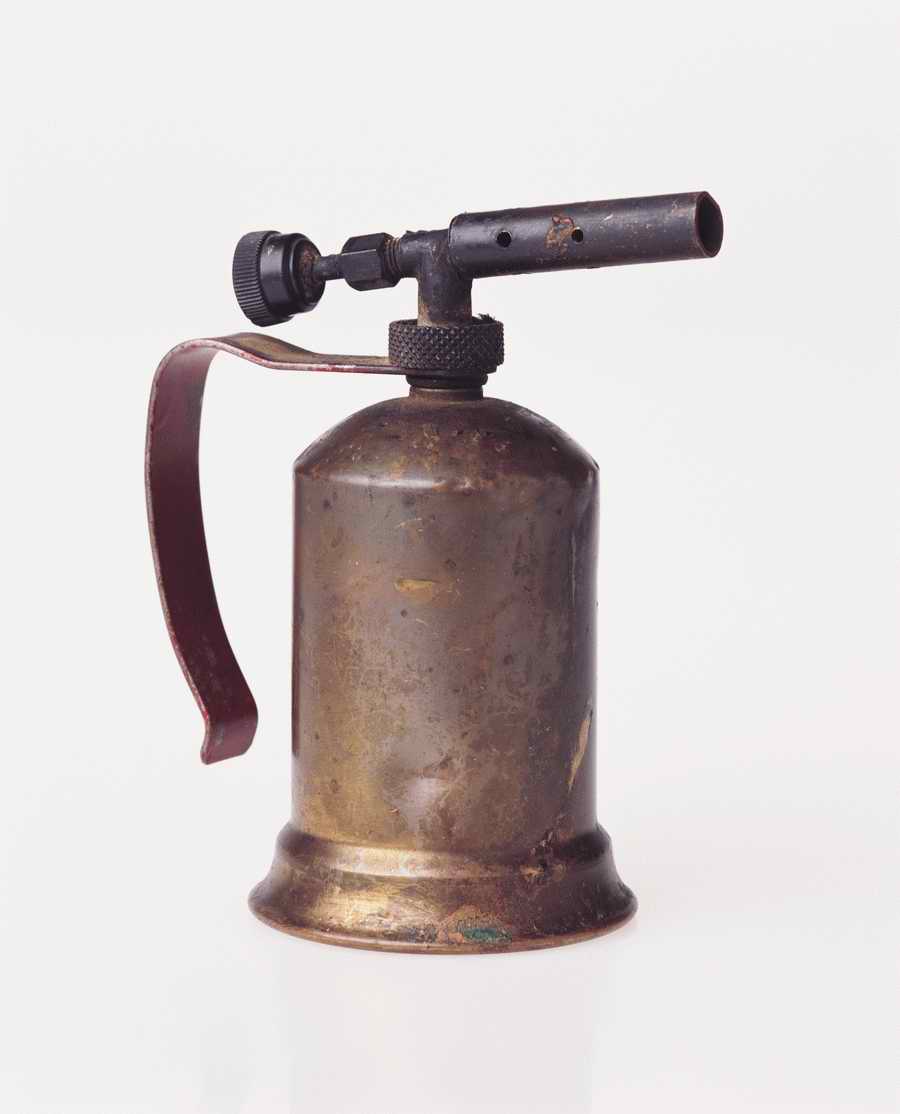 Retro Relics - Photodisc Object Series ></a>
<script language=JavaScript> 
  var txt = 