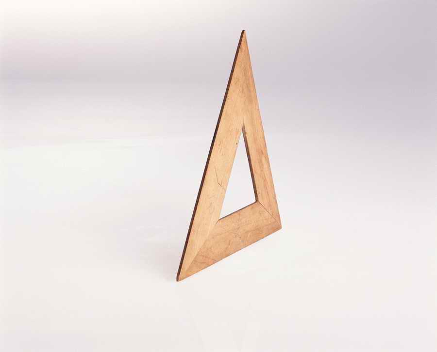 Retro Relics - Photodisc Object Series ></a>
<script language=JavaScript> 
  var txt = 