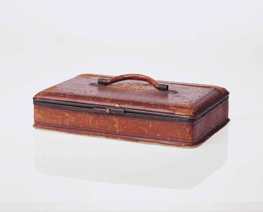 Retro Relics - Photodisc Object Series ></a>
<script language=JavaScript> 
  var txt = 