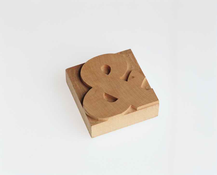Retro Relics - Photodisc Object Series ></a>
<script language=JavaScript> 
  var txt = 