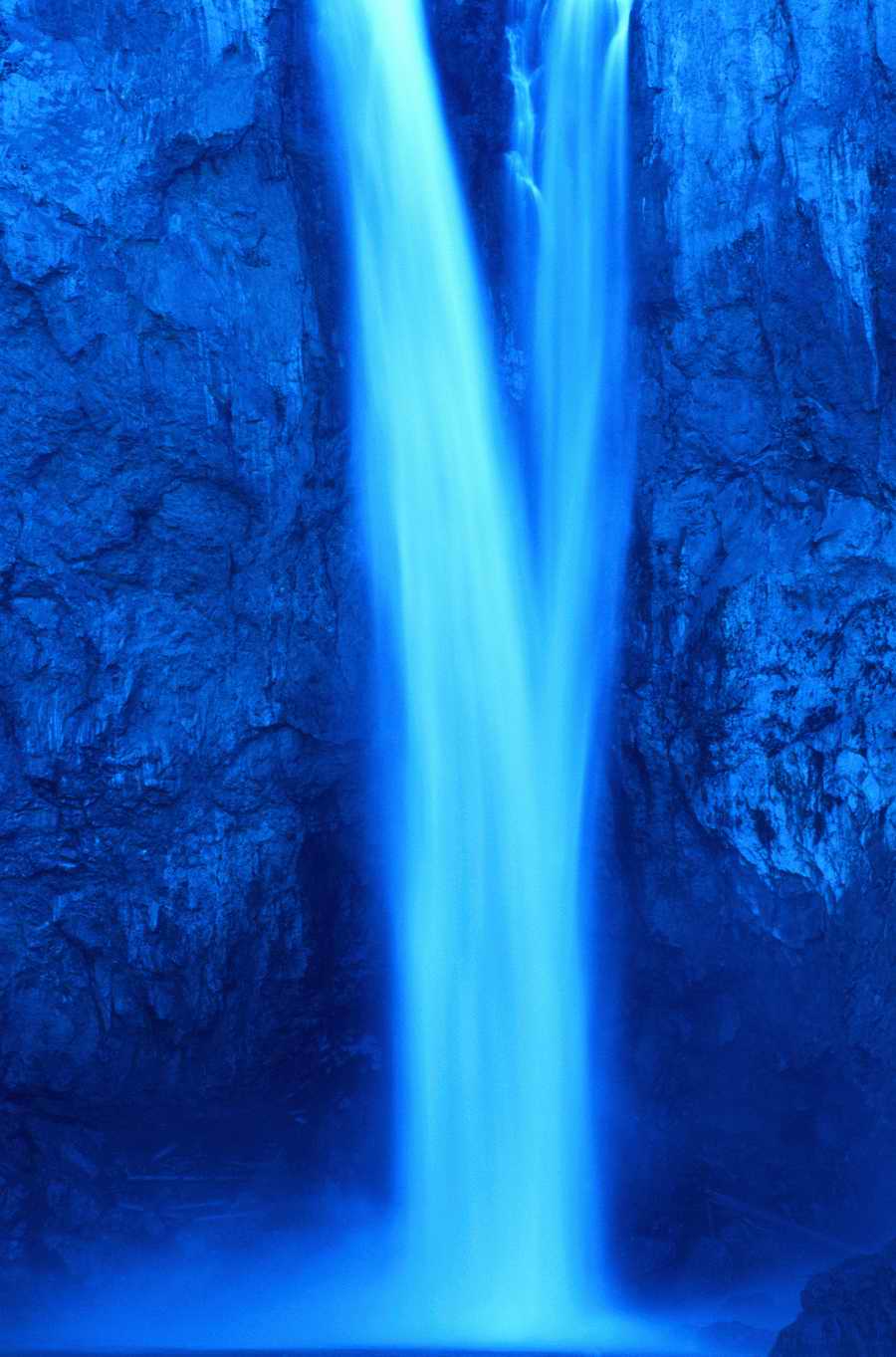 Water - Photodisk Special Offers Series ></a>
<script language=JavaScript> 
  var txt = 