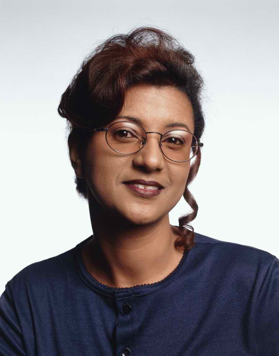 Everyday People - Photodisc Signature Series ></a>
<script language=JavaScript> 
  var txt = 