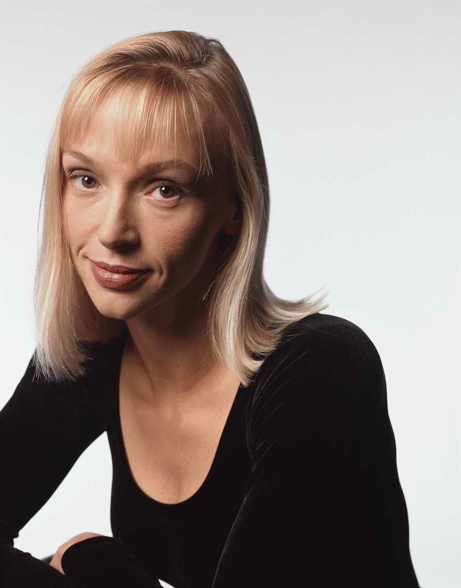 Everyday People - Photodisc Signature Series ></a>
<script language=JavaScript> 
  var txt = 