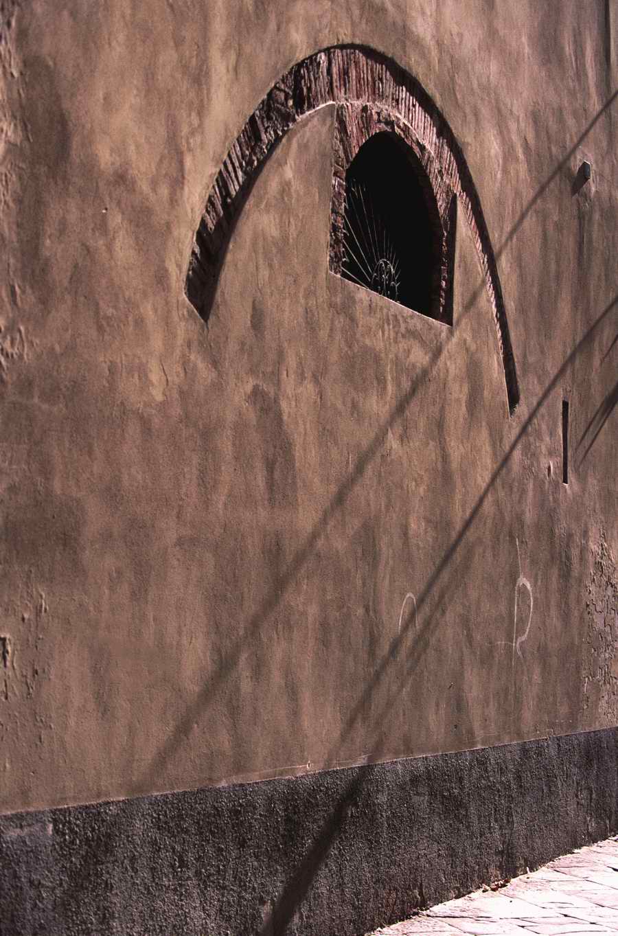 Evocative Landscapes - Photodisc Signature Series ></a>
<script language=JavaScript> 
  var txt = 