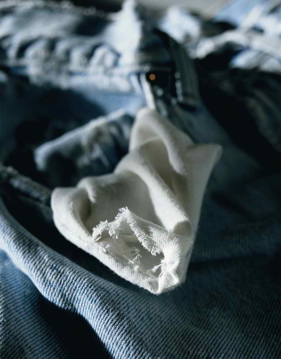 Lifes Frustrations - Photodisc Signature Series ></a>
<script language=JavaScript> 
  var txt = 