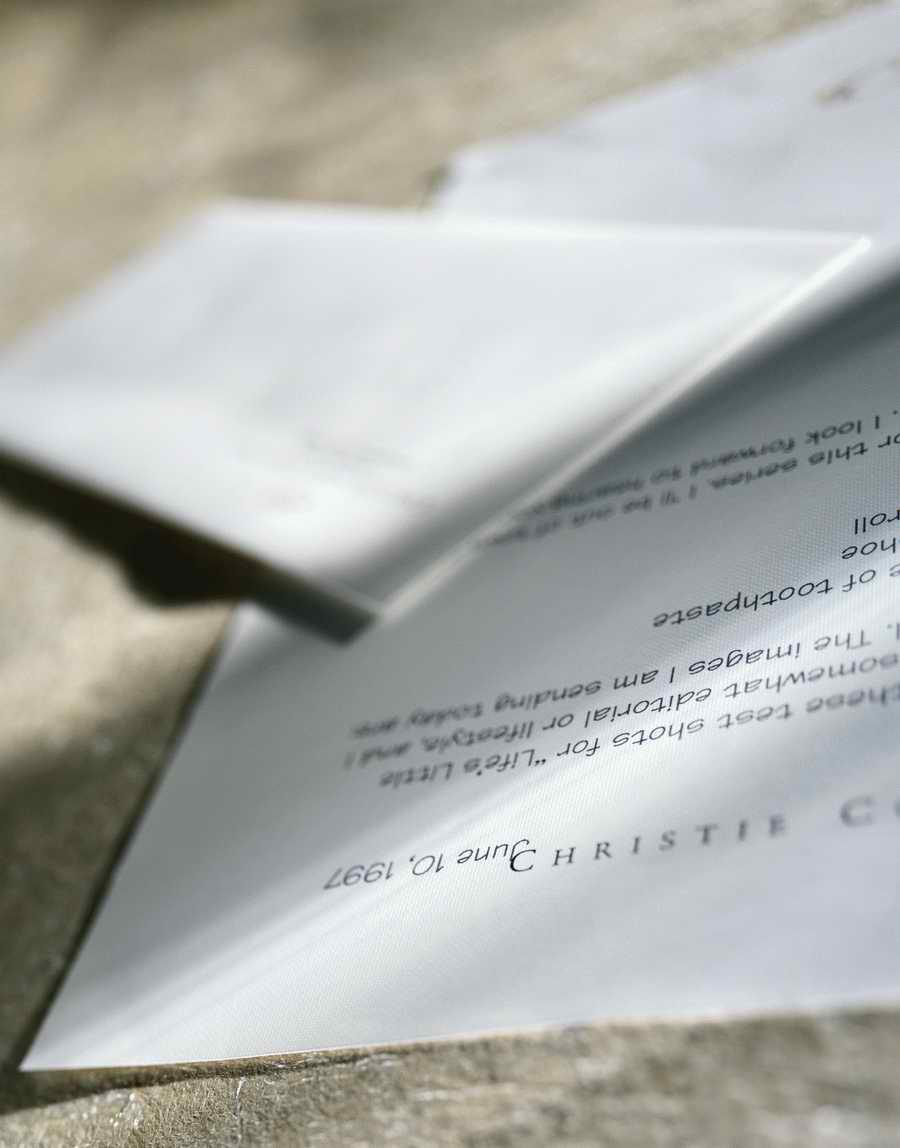 Lifes Frustrations - Photodisc Signature Series ></a>
<script language=JavaScript> 
  var txt = 