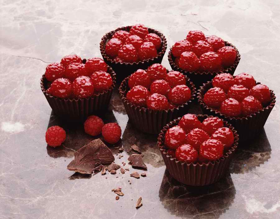 The Painted Table - Photodisc Signature Series ></a>
<script language=JavaScript> 
  var txt = 