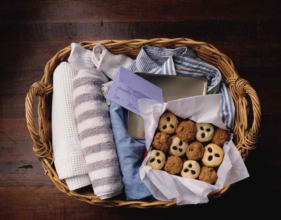 The Painted Table - Photodisc Signature Series ></a>
<script language=JavaScript> 
  var txt = 