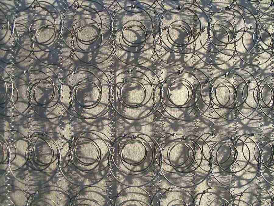 Reflections - RNMEDIA ></a>
<script language=JavaScript> 
  var txt = 