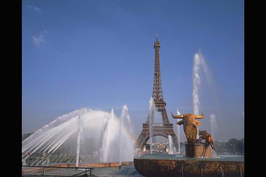 Esprit de Paris - Shibvisi ></a>
<script language=JavaScript> 
  var txt = 