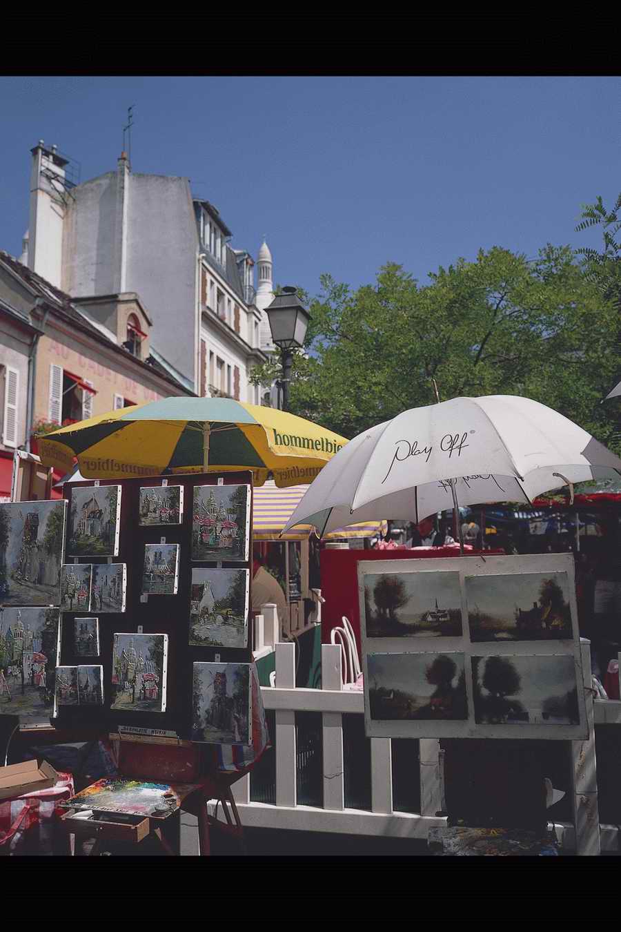 Esprit de Paris - Shibvisi ></a>
<script language=JavaScript> 
  var txt = 