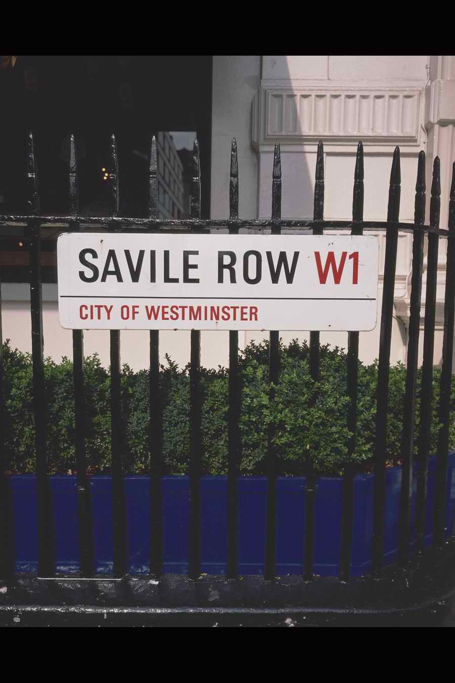 Emblematic London - Shibvisi ></a>
<script language=JavaScript> 
  var txt = 