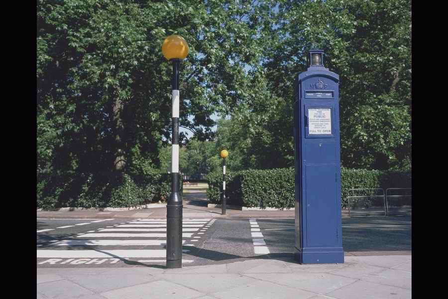 Emblematic London - Shibvisi ></a>
<script language=JavaScript> 
  var txt = 