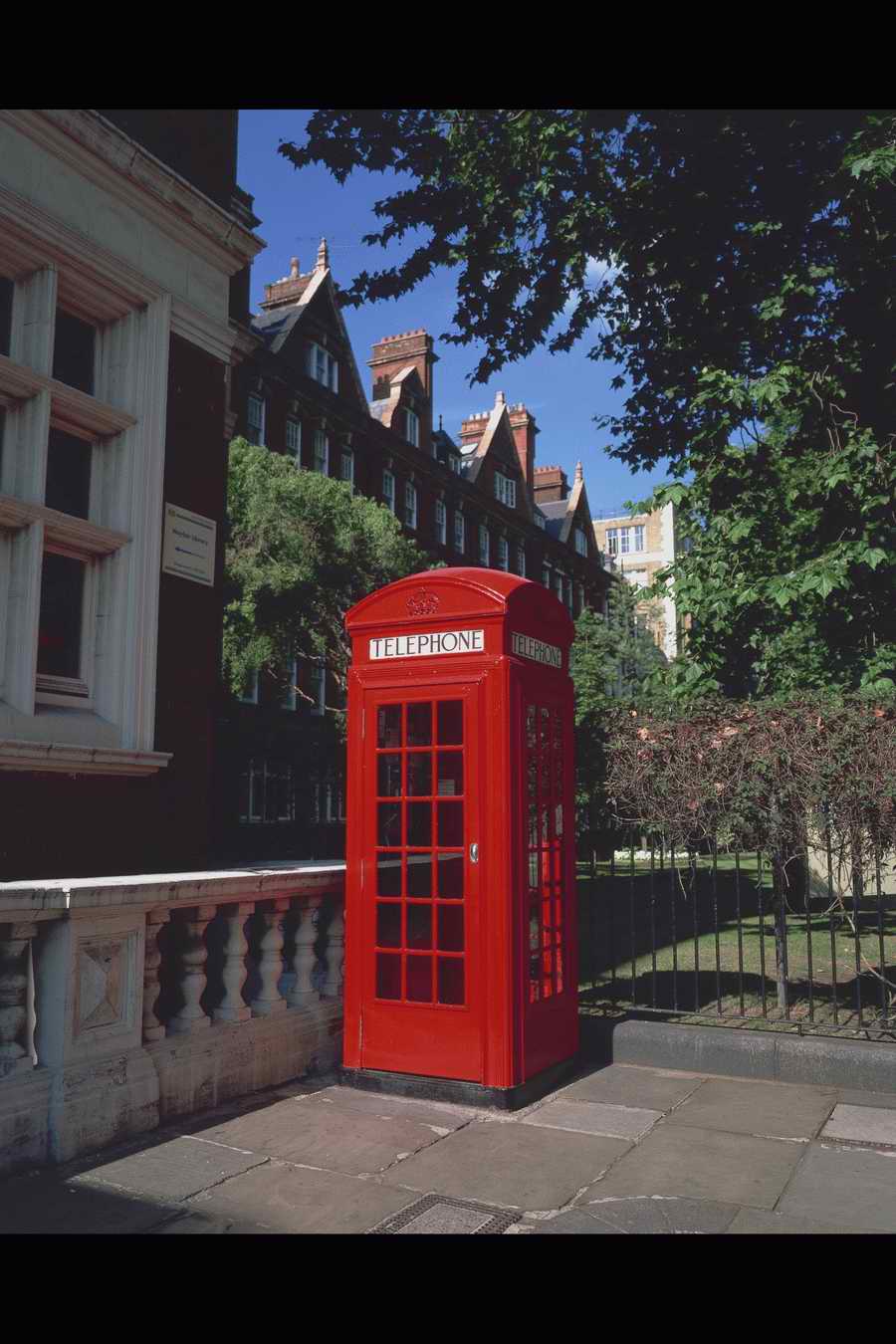 Emblematic London - Shibvisi ></a>
<script language=JavaScript> 
  var txt = 