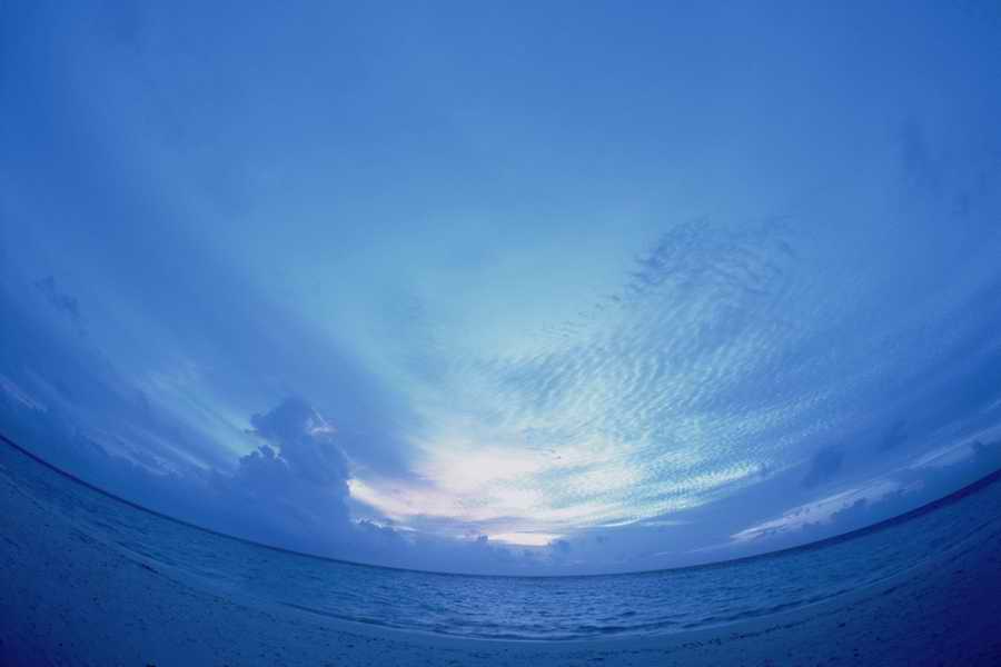 Sea and Sky - Shibvisi ></a>
<script language=JavaScript> 
  var txt = 