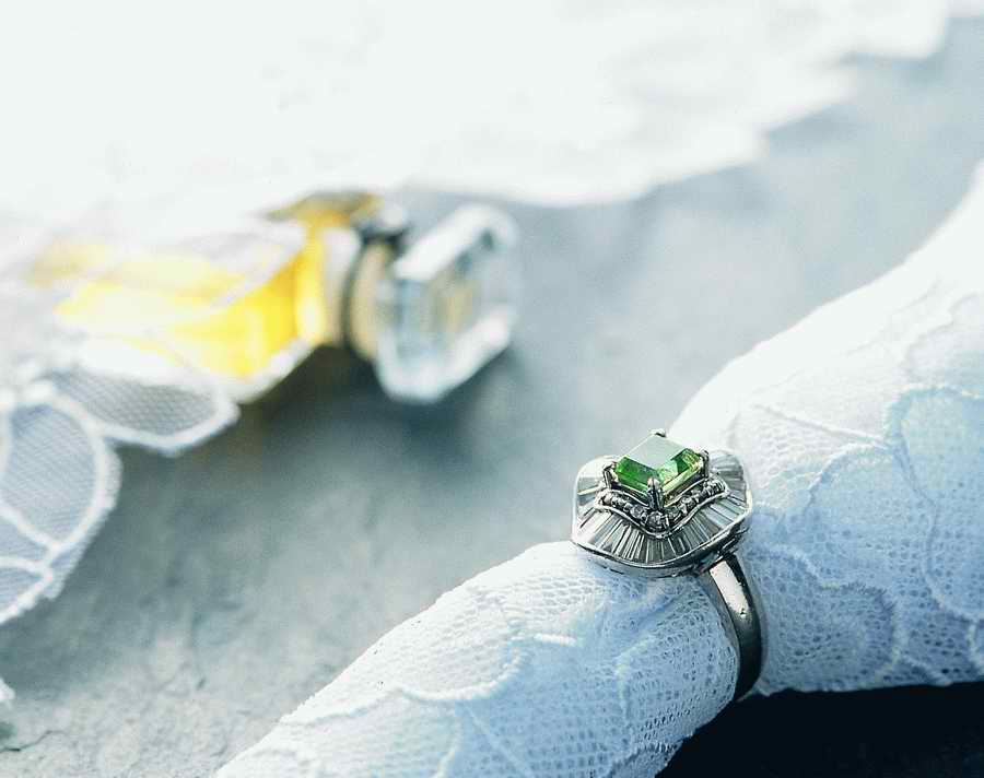 Jewelry - VisualDisk ></a>
<script language=JavaScript> 
  var txt = 