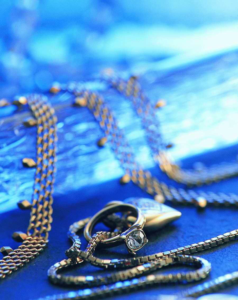 Jewelry - VisualDisk ></a>
<script language=JavaScript> 
  var txt = 