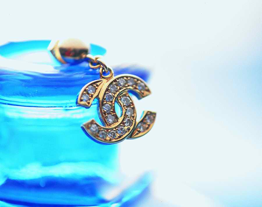 Jewelry - VisualDisk ></a>
<script language=JavaScript> 
  var txt = 