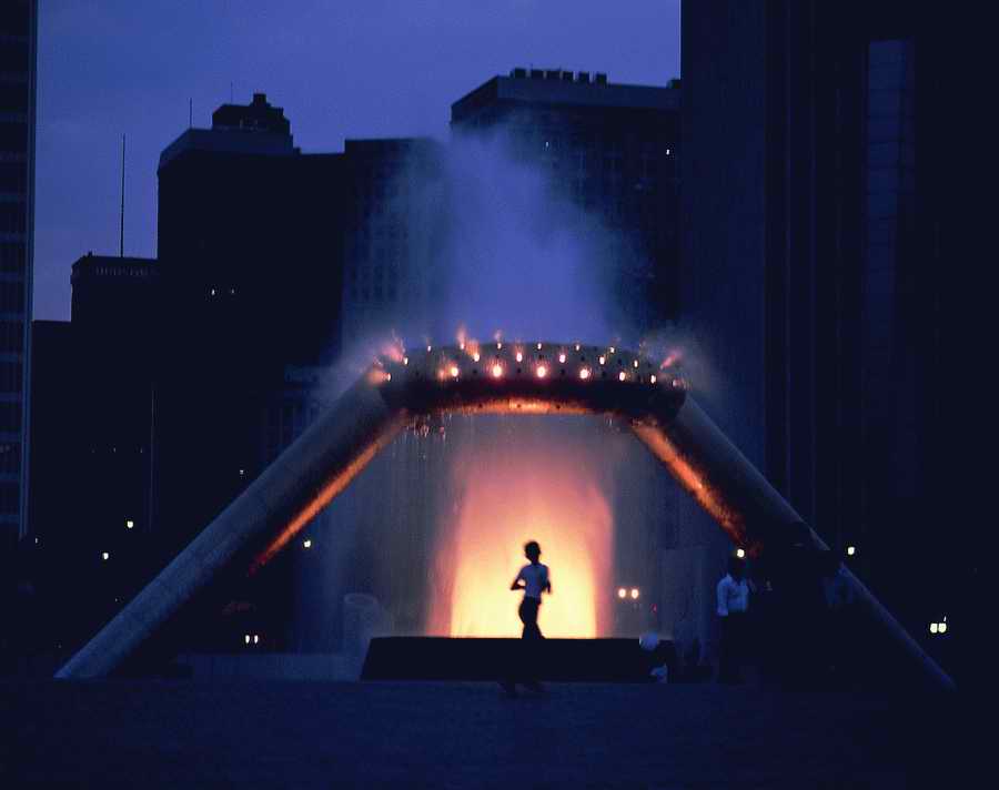 Night Scene - VisualDisk ></a>
<script language=JavaScript> 
  var txt = 