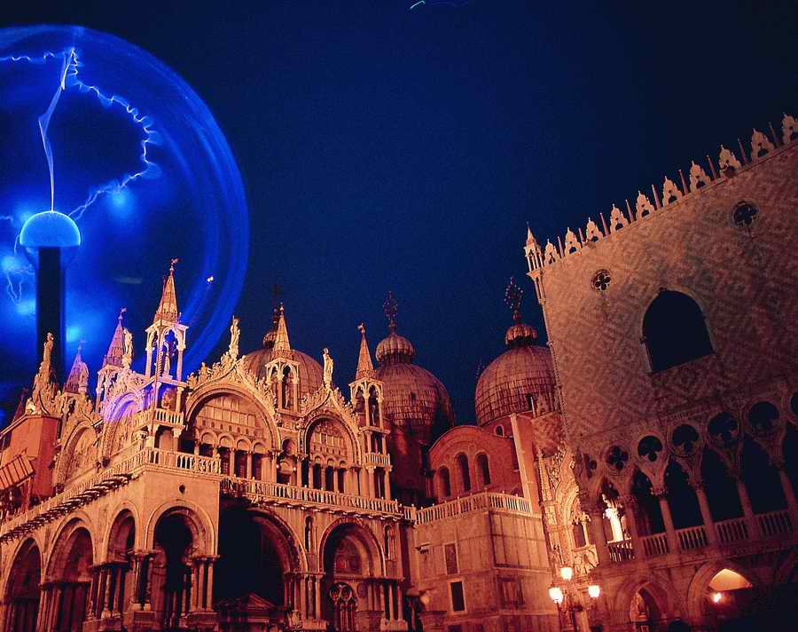 Night Scene - VisualDisk ></a>
<script language=JavaScript> 
  var txt = 