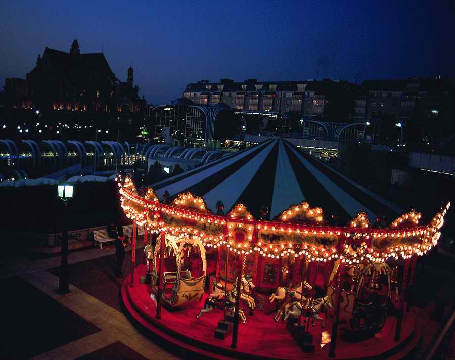 Night Scene - VisualDisk ></a>
<script language=JavaScript> 
  var txt = 